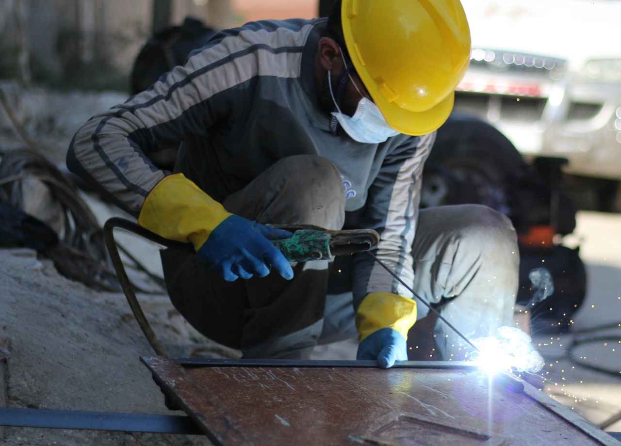 Ready for Heavy-Duty Use in the Field or Shop
